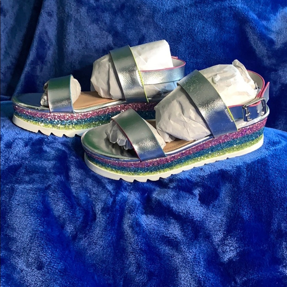 Steve Madden girl wedge sandal
